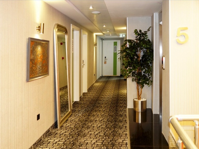 TEMPO SUITES AIRPORT